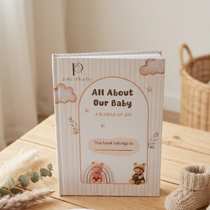 Milestone baby booklet